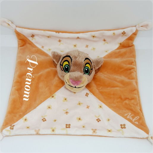 doudou nala roi lion